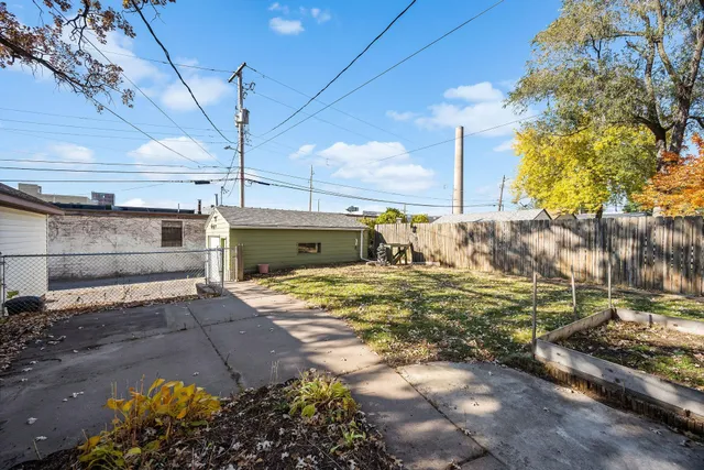 $309,900 | 773 North Howell Street, St. Paul, MN 55104