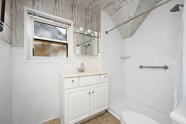 $309,900 | 773 North Howell Street, St. Paul, MN 55104