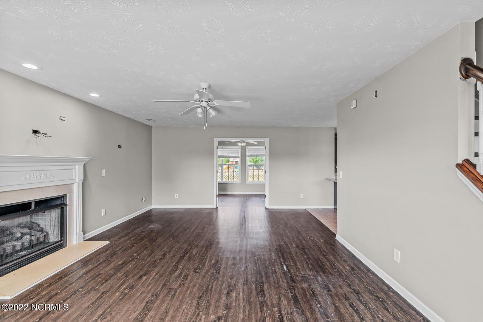 222 Target Lane Hubert, NC 28539 - Photo 11 of 53 11