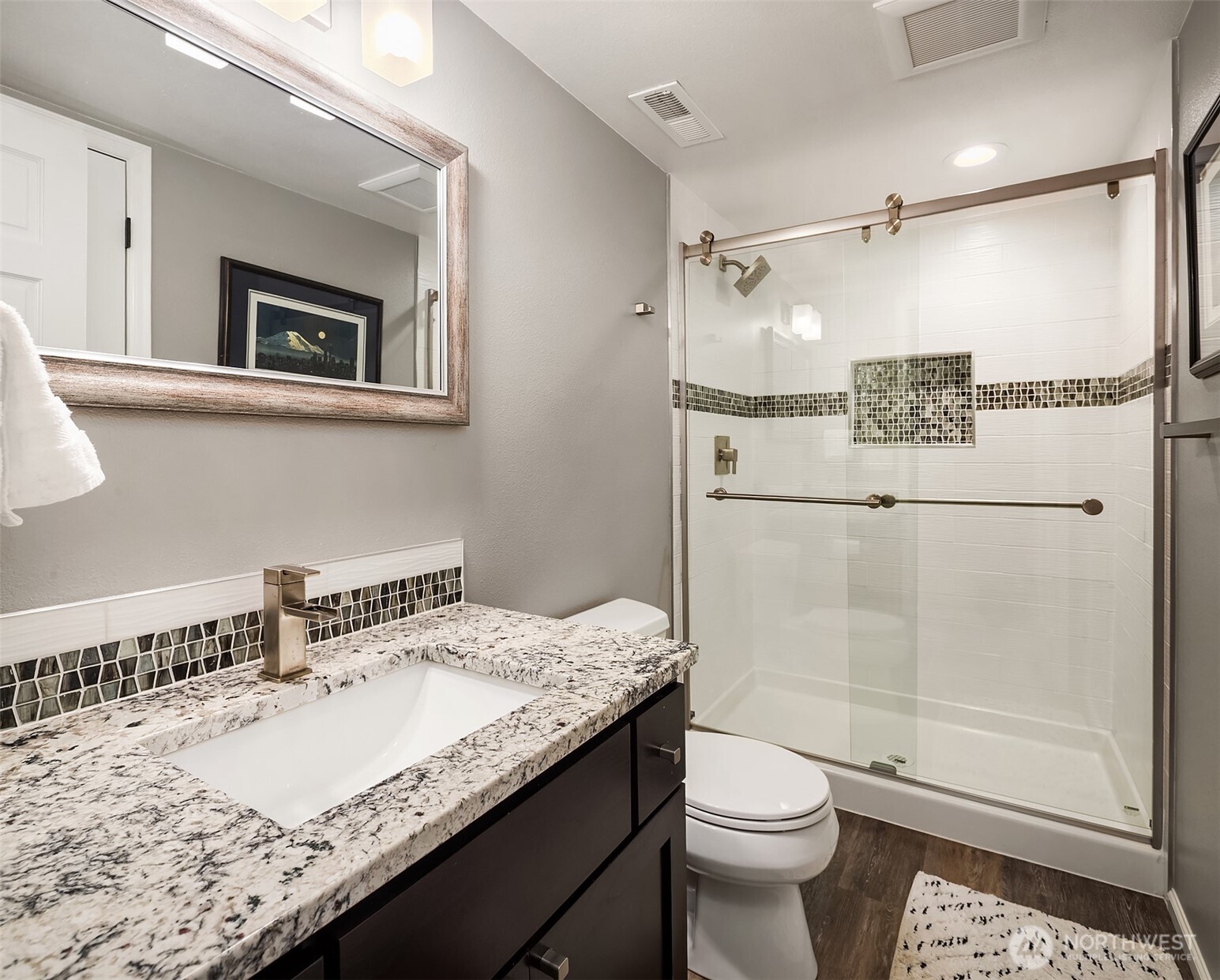 8430 Talbot Road Edmonds, WA 98026 - Photo 25 of 38 Gallery Image 25