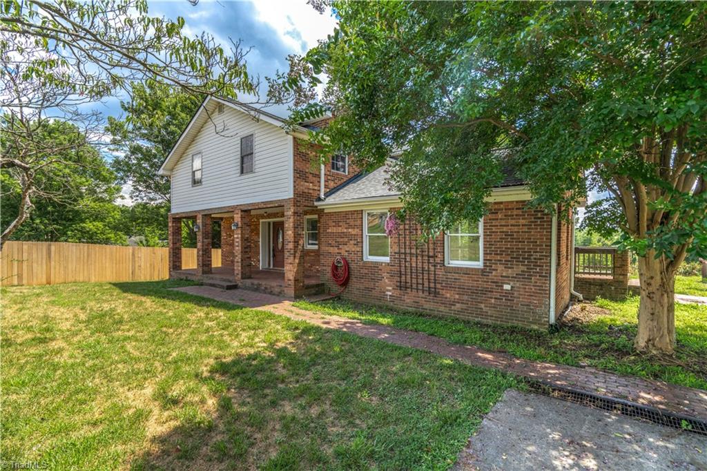 5083 Baux Mountain Road Winston-Salem, NC 27105 - Photo 1 of 39