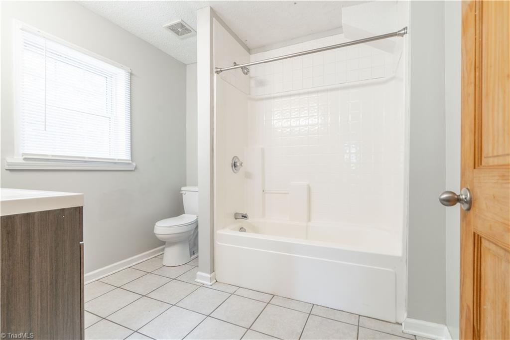 5083 Baux Mountain Road Winston-Salem, NC 27105 - Photo 21 of 39
