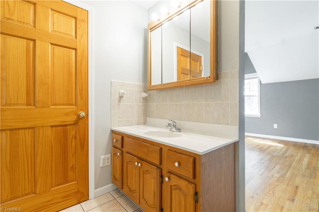 5083 Baux Mountain Road Winston-Salem, NC 27105 - Photo 35 of 39
