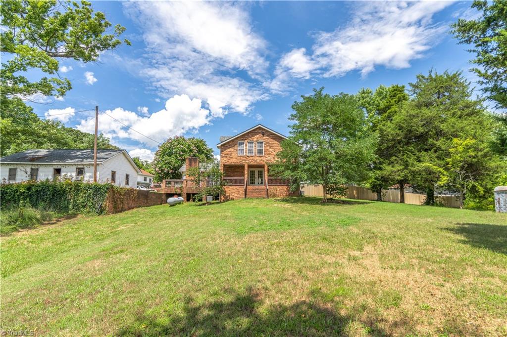5083 Baux Mountain Road Winston-Salem, NC 27105 - Photo 9 of 39