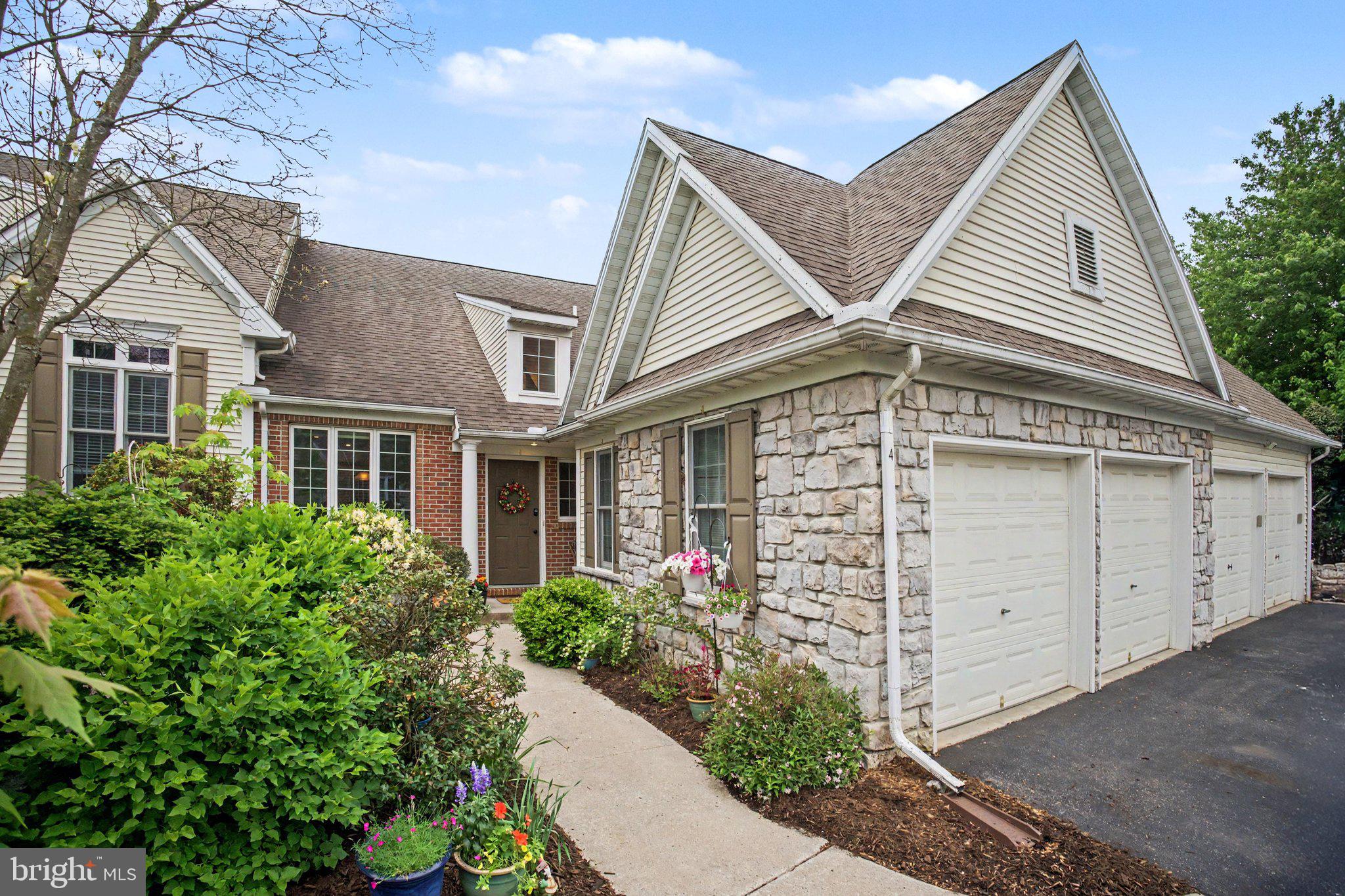 4 Upper Green Lancaster, PA 17602 - Photo 3 of 31