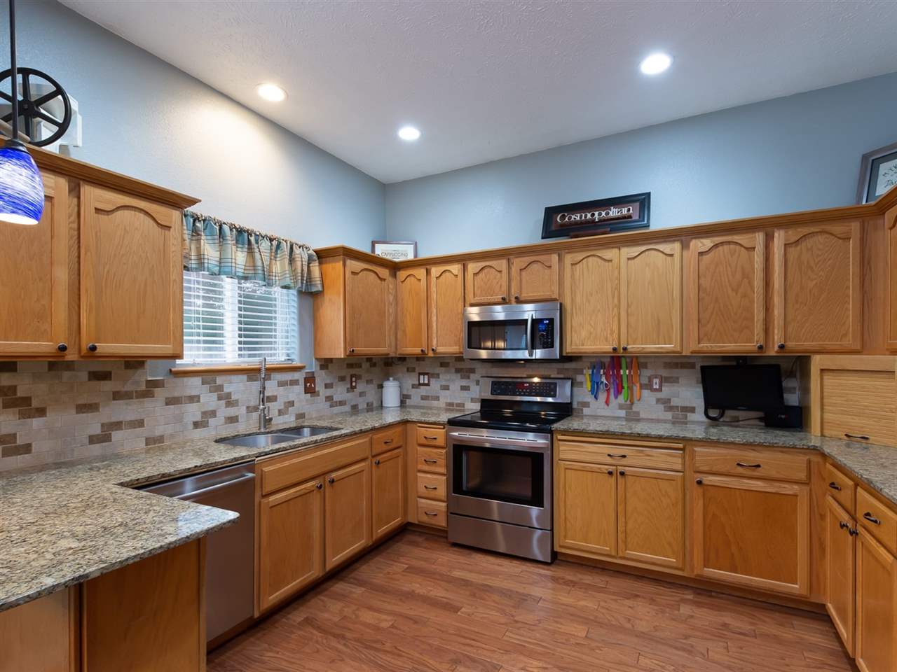 3212 South Vercler Road Spokane, WA 99206 - Photo 5 of 20 Gallery Image 5