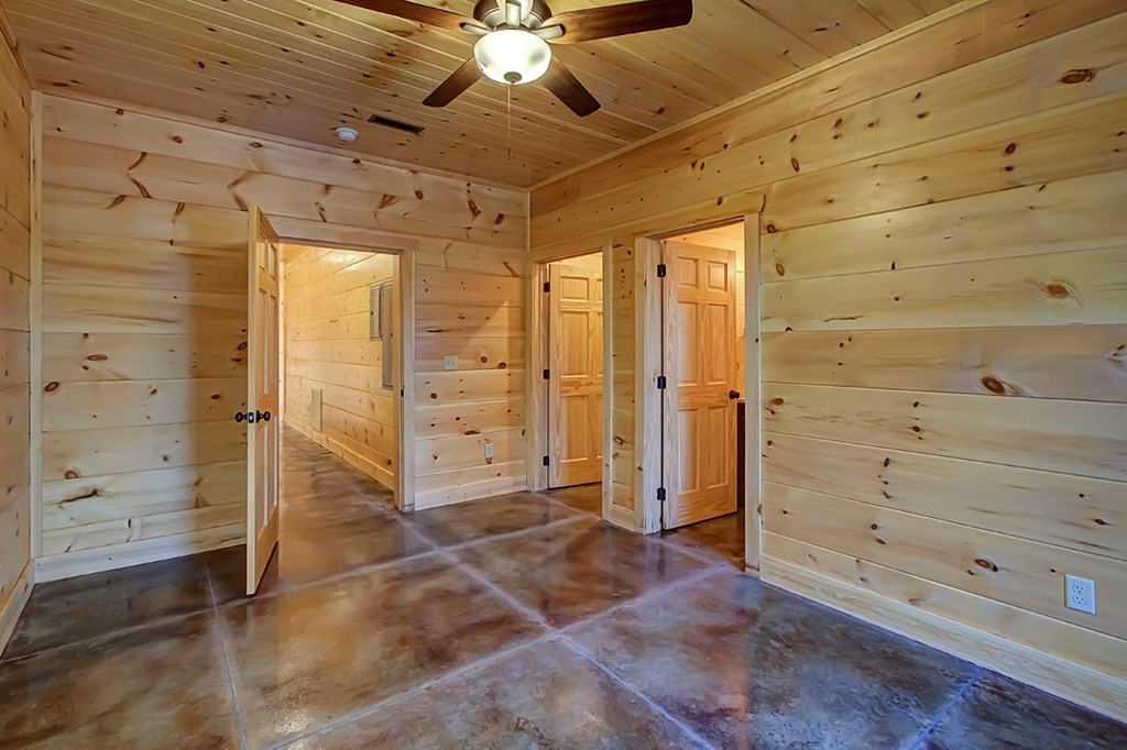 2610 Hatcher Mountain Road Sevierville, TN 37862 - Photo 59 of 72 Gallery Image 59