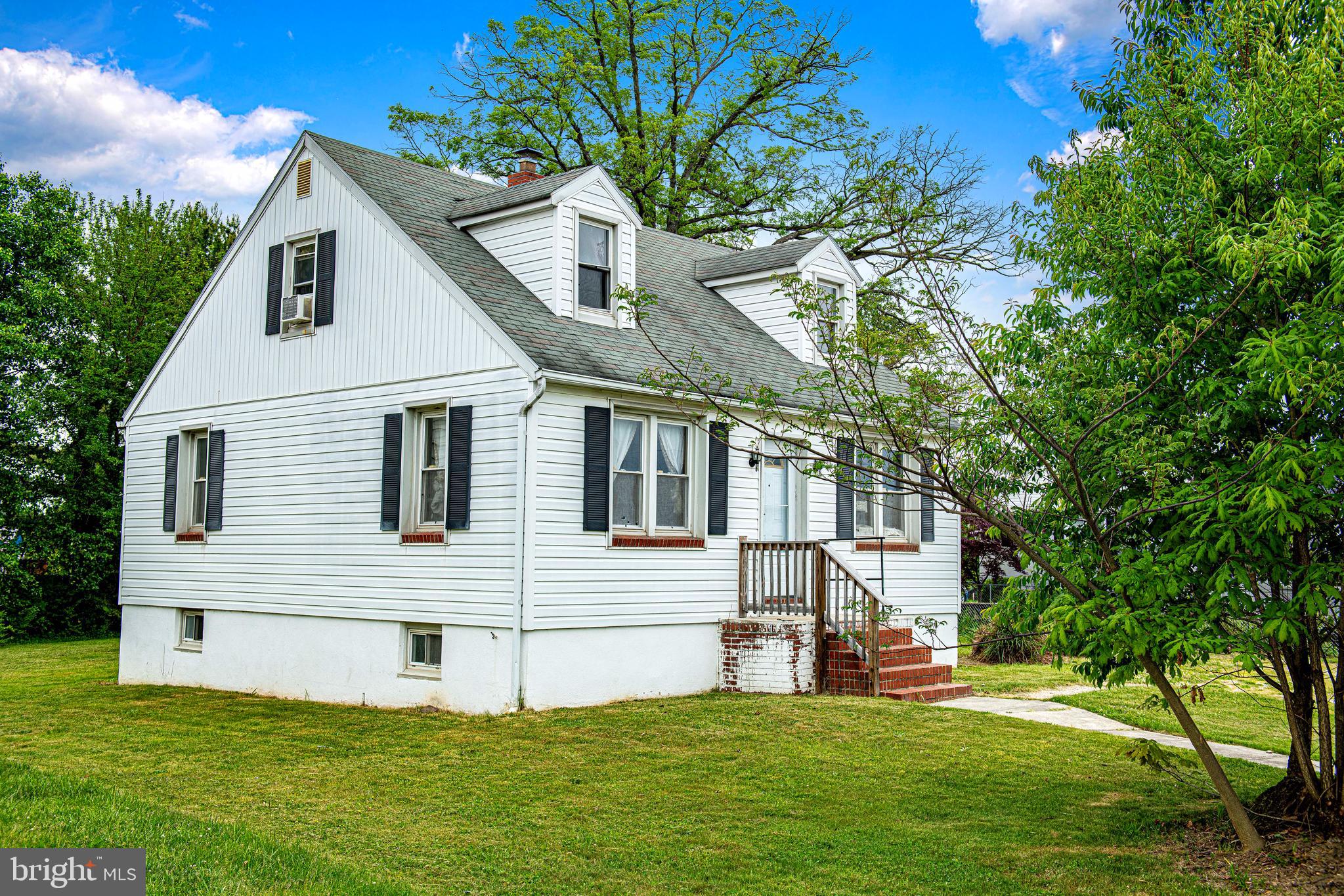 3608 East Joppa Road Baltimore, MD 21234 - Photo 3 of 29 White siding with black shutters