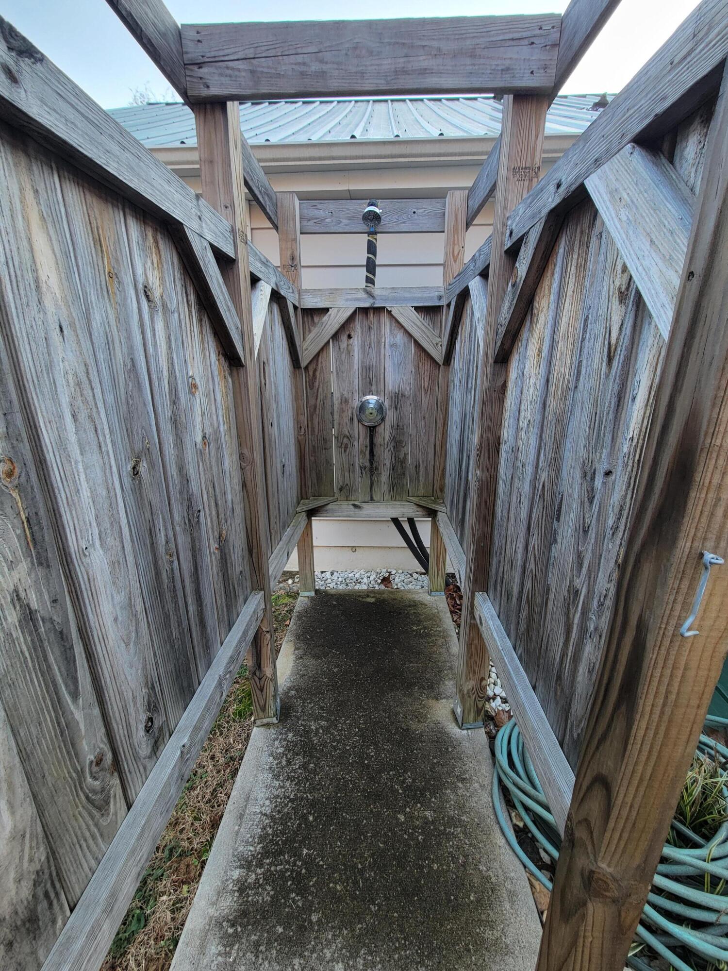 390 Riverbrook Road Henry, VA 24102 - Photo 30 of 65 29