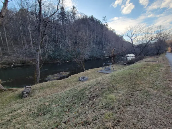 $175,000 | 390 Riverbrook Road, Henry, VA 24102