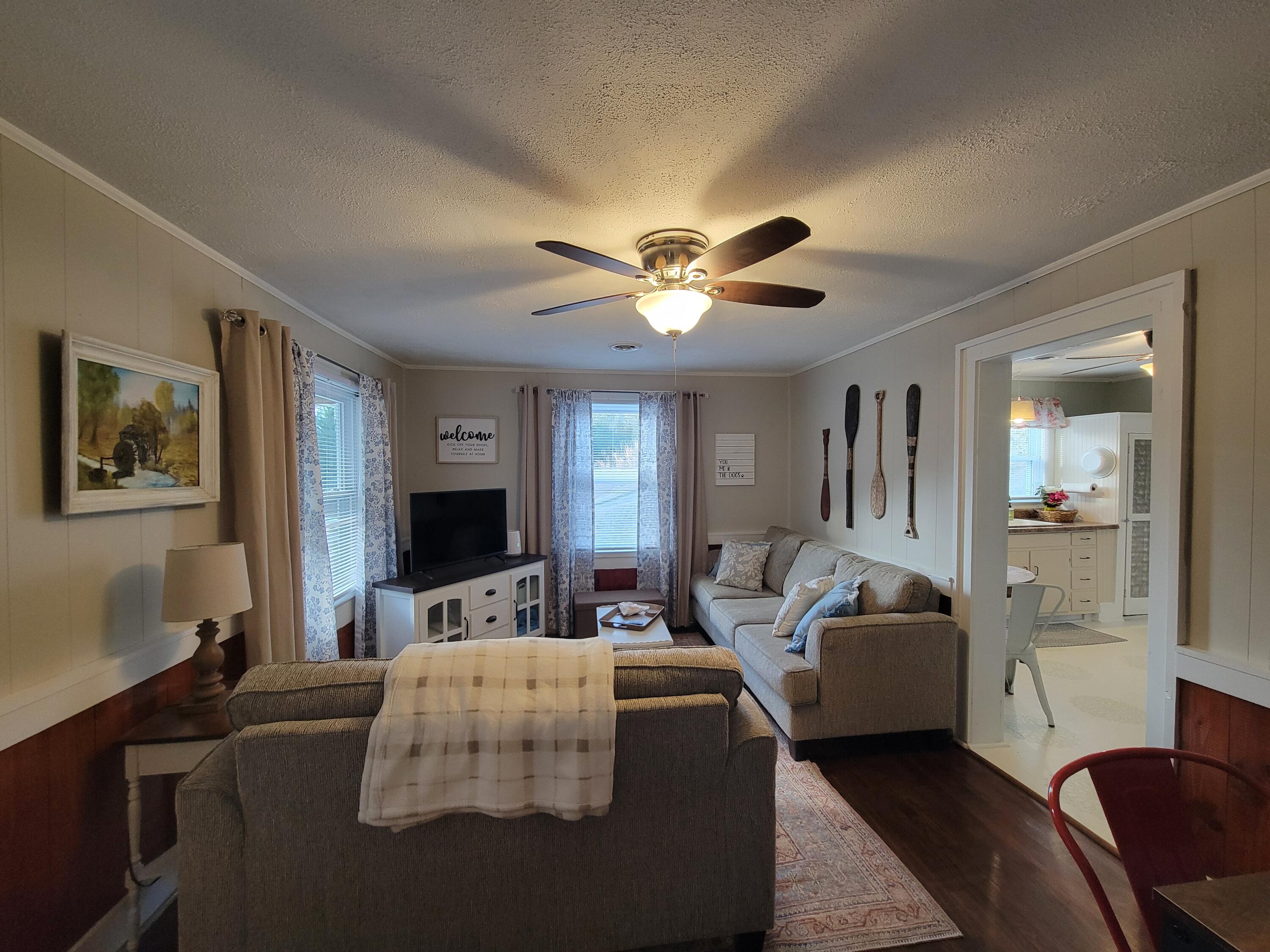 390 Riverbrook Road Henry, VA 24102 - Photo 7 of 65 6