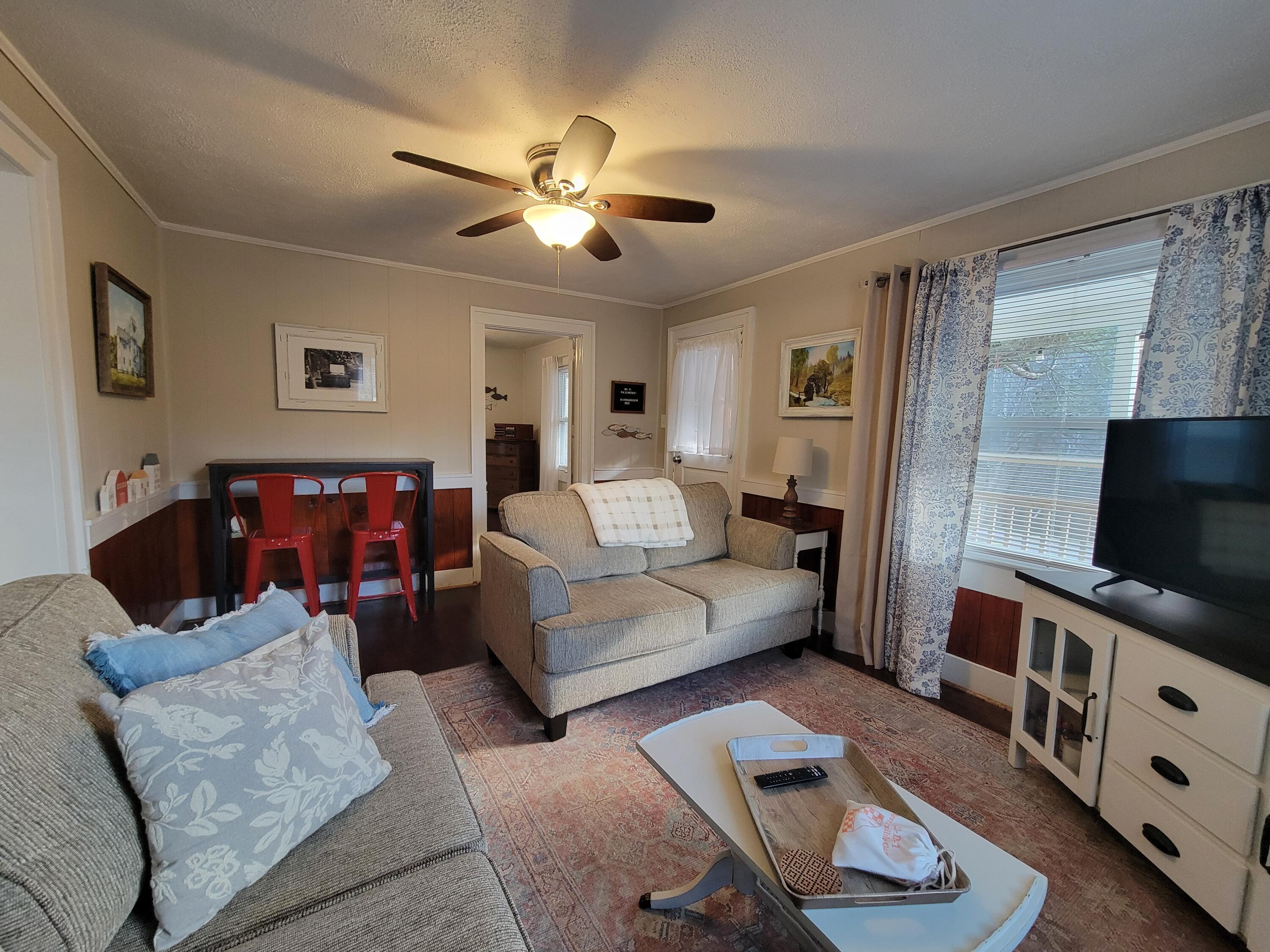 390 Riverbrook Road Henry, VA 24102 - Photo 8 of 65 7