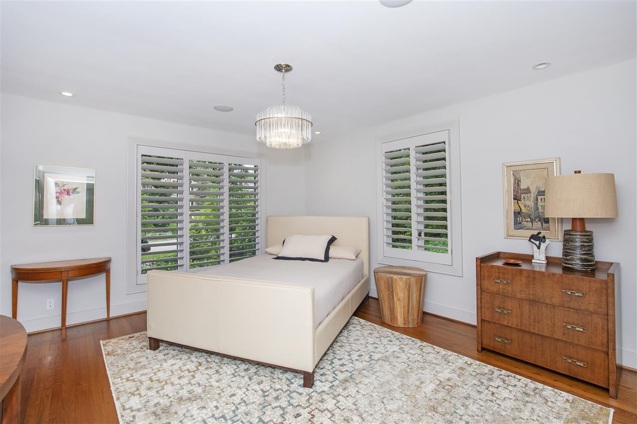 2055 White Oak Road Raleigh, NC 27608 - Photo 21 of 28 Photo 21
