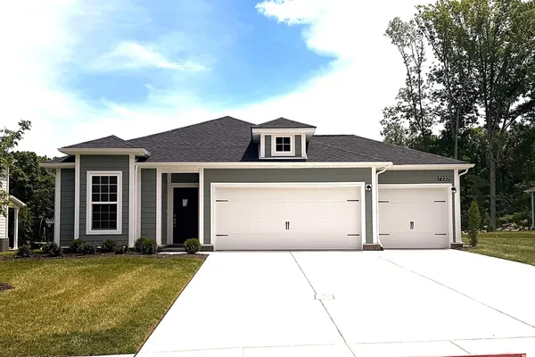 $499,990 | 7232 Fairlawn Drive, Fairview, TN 37062