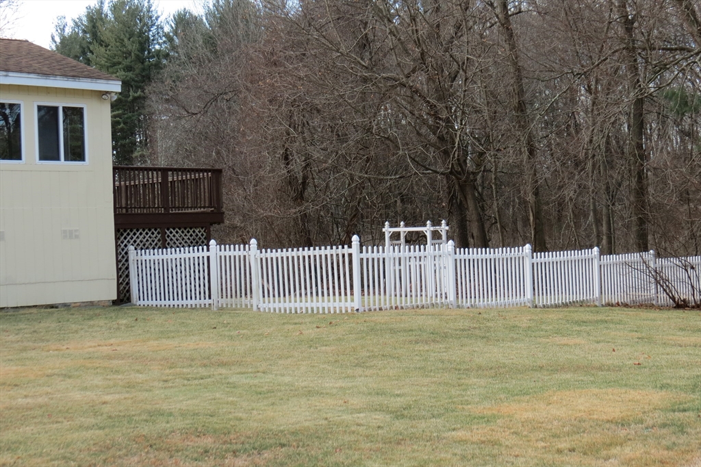 7 Carriage Road North Billerica, MA 01862 - Photo 29 of 32 Gallery Image 29