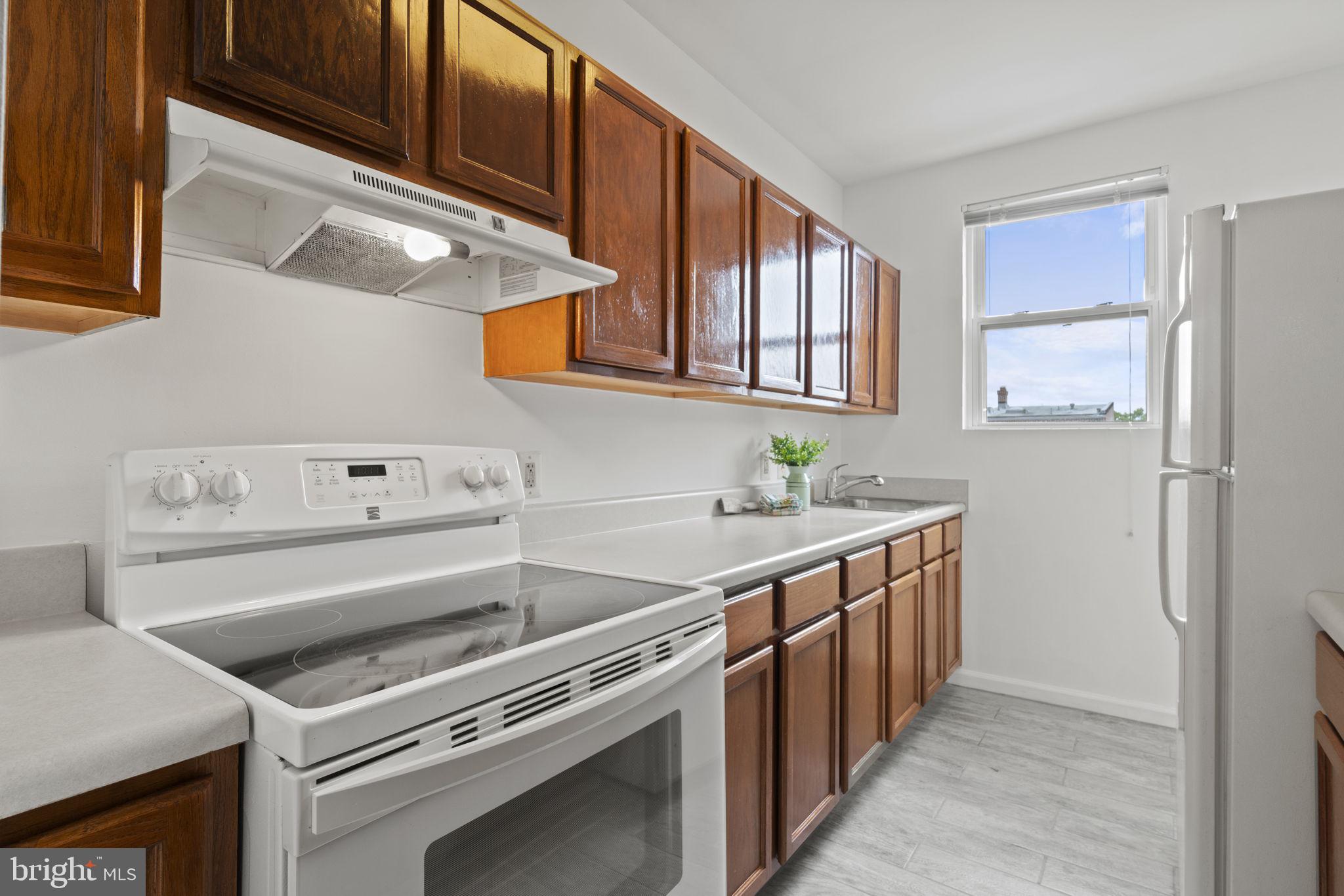 1458 Columbia Road Northwest, Unit 410 Washington, DC 20009 - Photo 13 of 18 Gallery Image 13