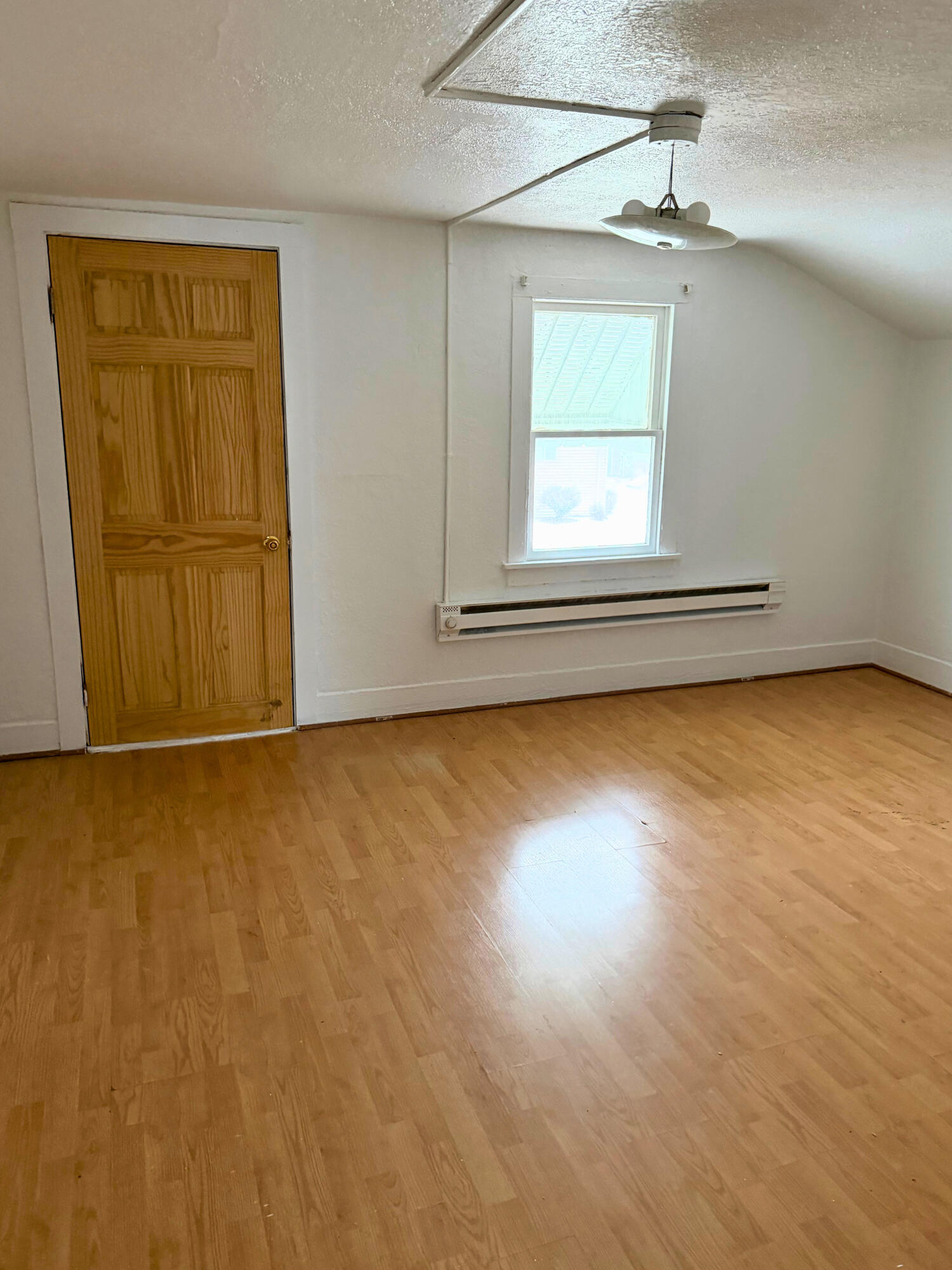 4911 Sheridan Road Kenosha, WI 53140 - Photo 6 of 6 Bedroom