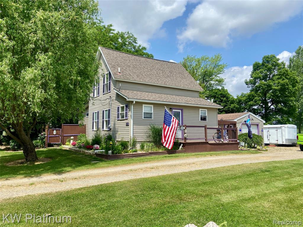 262 West Burns Line Road Peck, MI 48466 - Photo 3 of 52