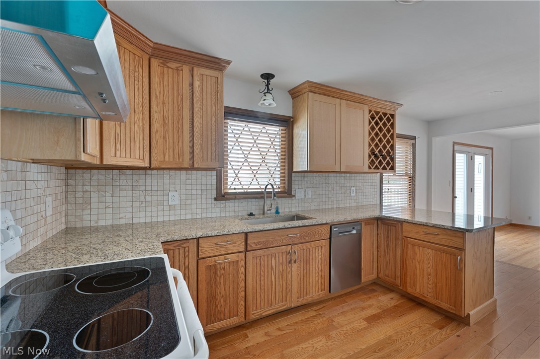 190 Struthers-Liberty Road Campbell, OH 44405 - Photo 5 of 24