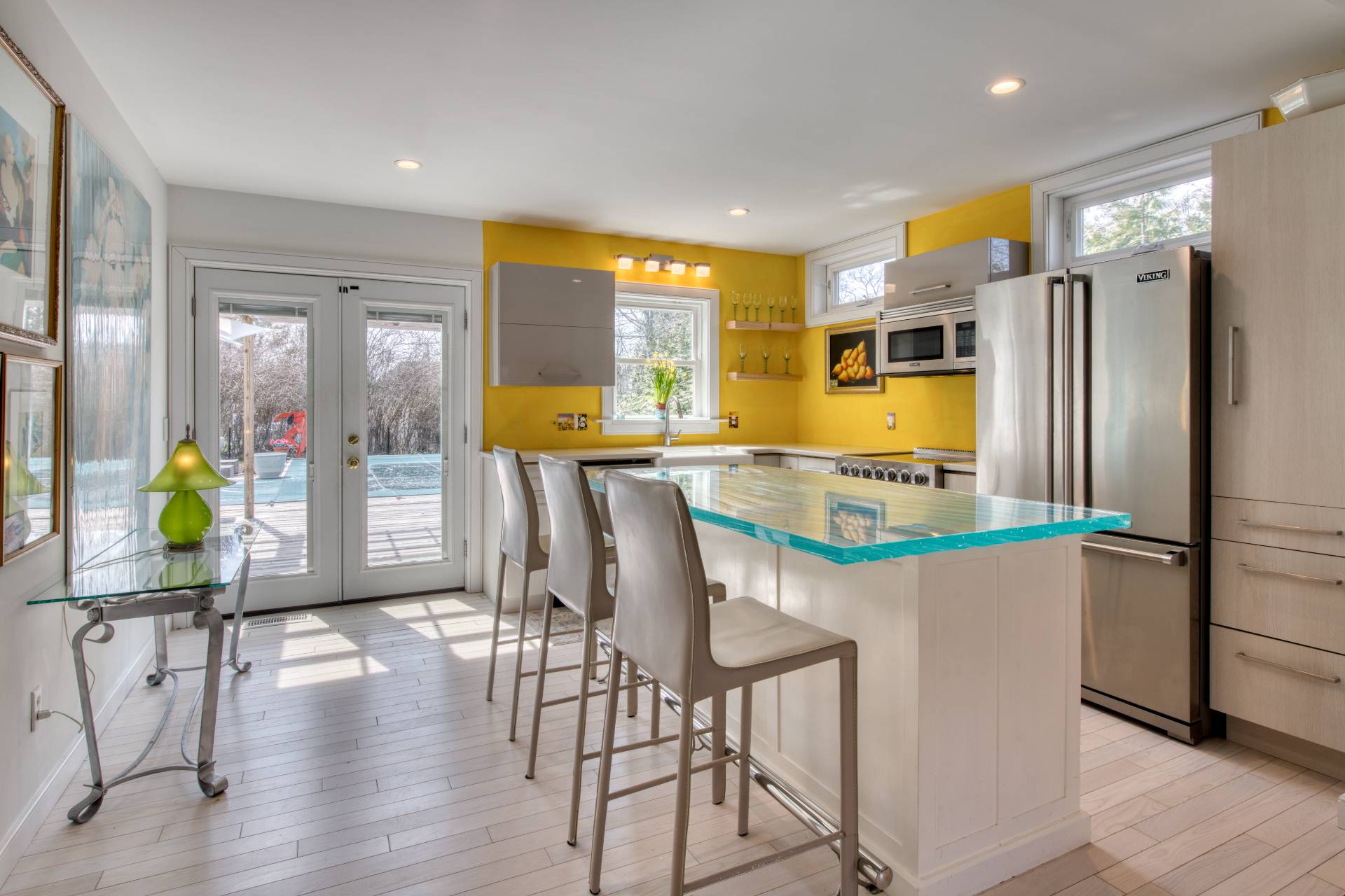 14 Murray Place Bridgehampton, NY 11932 - Photo 4 of 13