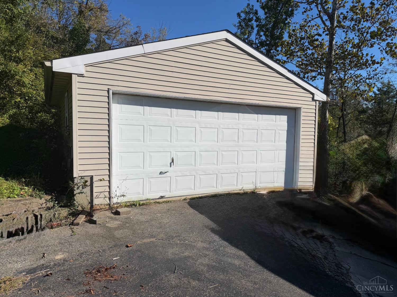 6820 Blue Rock Road Cincinnati, OH 45247 - Photo 18 of 18 Gallery Image 18