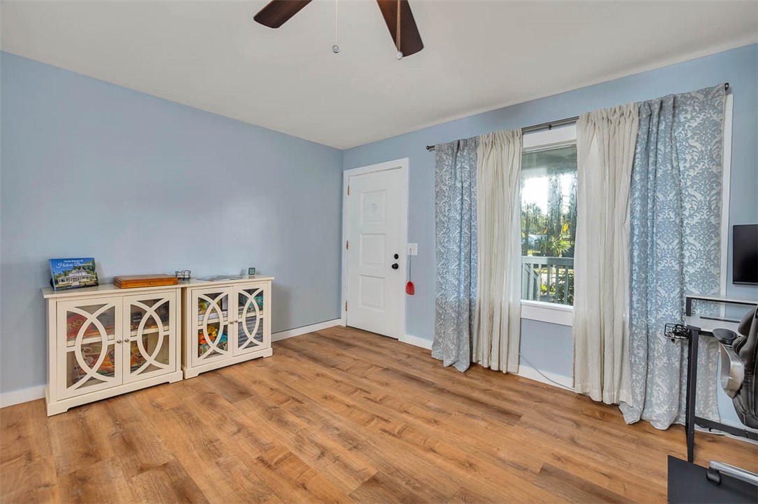 2329 Reynolds Street Brunswick, GA 31520 - Photo 4 of 30