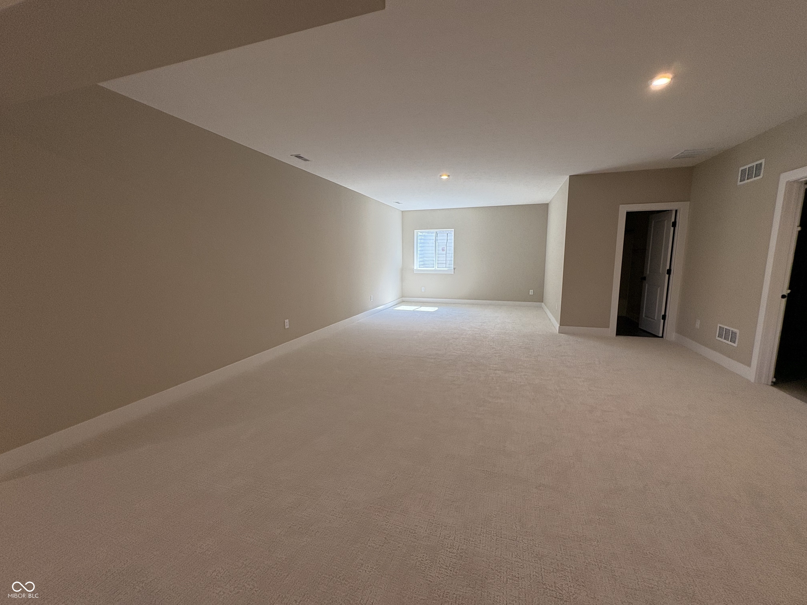 11467 Selsey Road Fishers, IN 46040 - Photo 22 of 28 Gallery Image 22