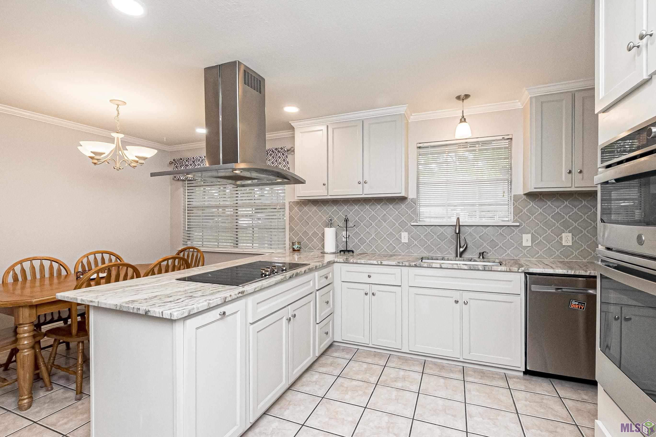 10078 Azrok Avenue Baton Rouge, LA 70809 - Photo 4 of 20