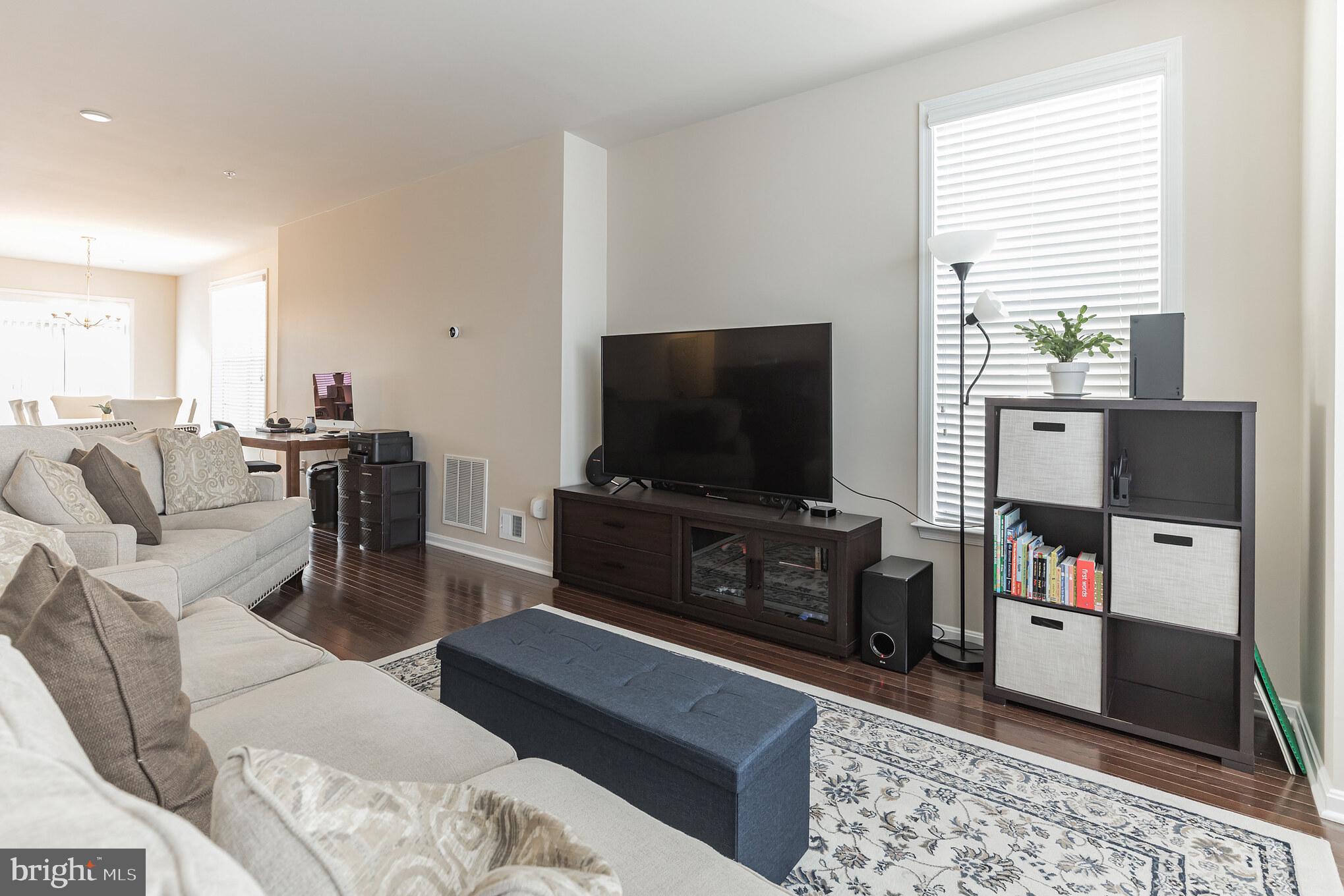 9520 Smithview Place Glenarden, MD 20706 - Photo 17 of 33 hardwood floors on levels 1 and 2