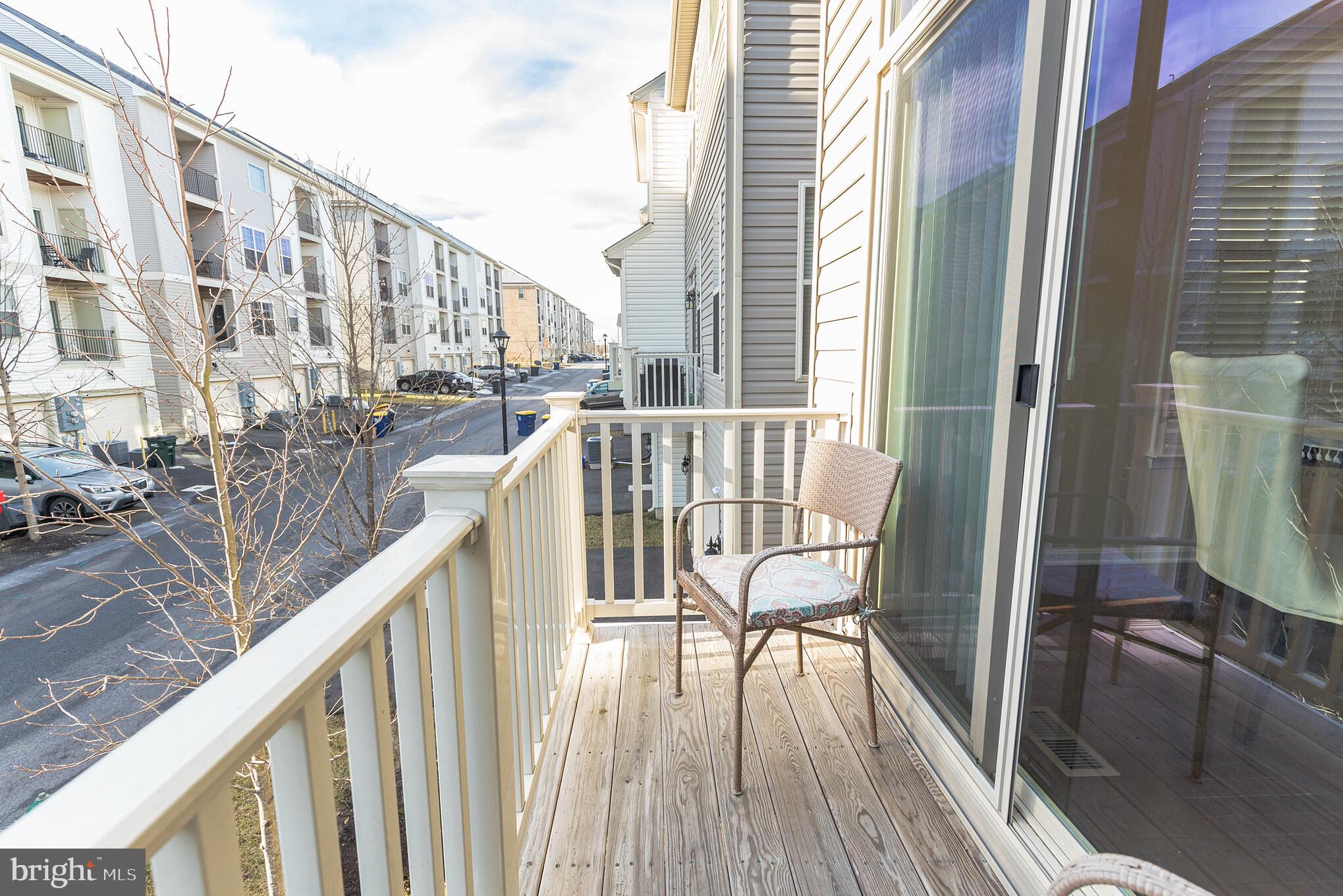 9520 Smithview Place Glenarden, MD 20706 - Photo 30 of 33 balcony off main level
