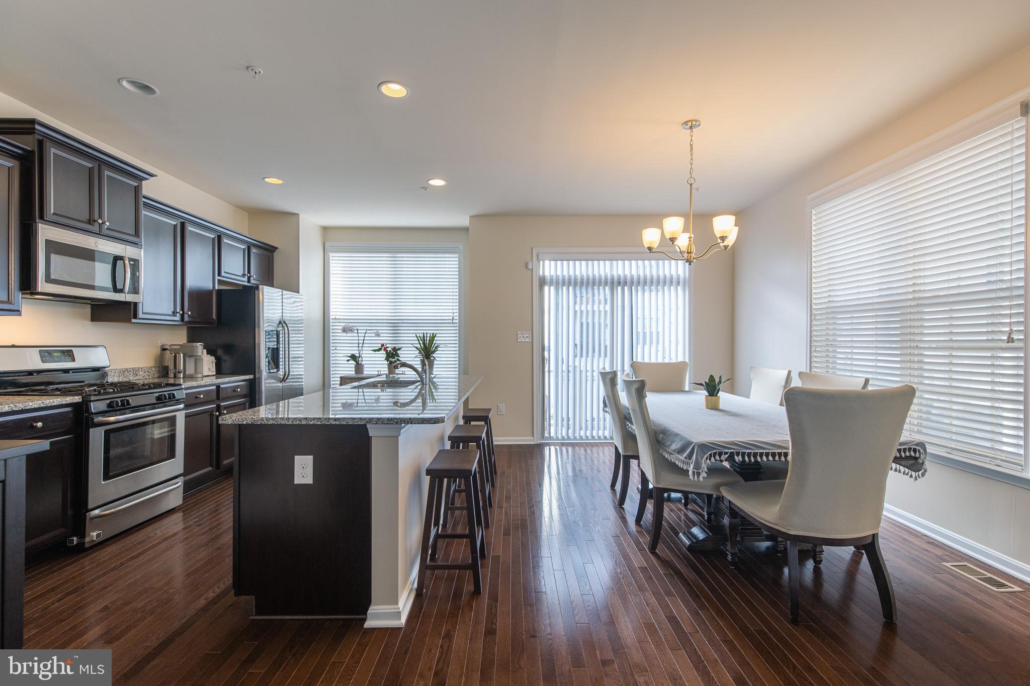 9520 Smithview Place Glenarden, MD 20706 - Photo 6 of 33 great space to entertain