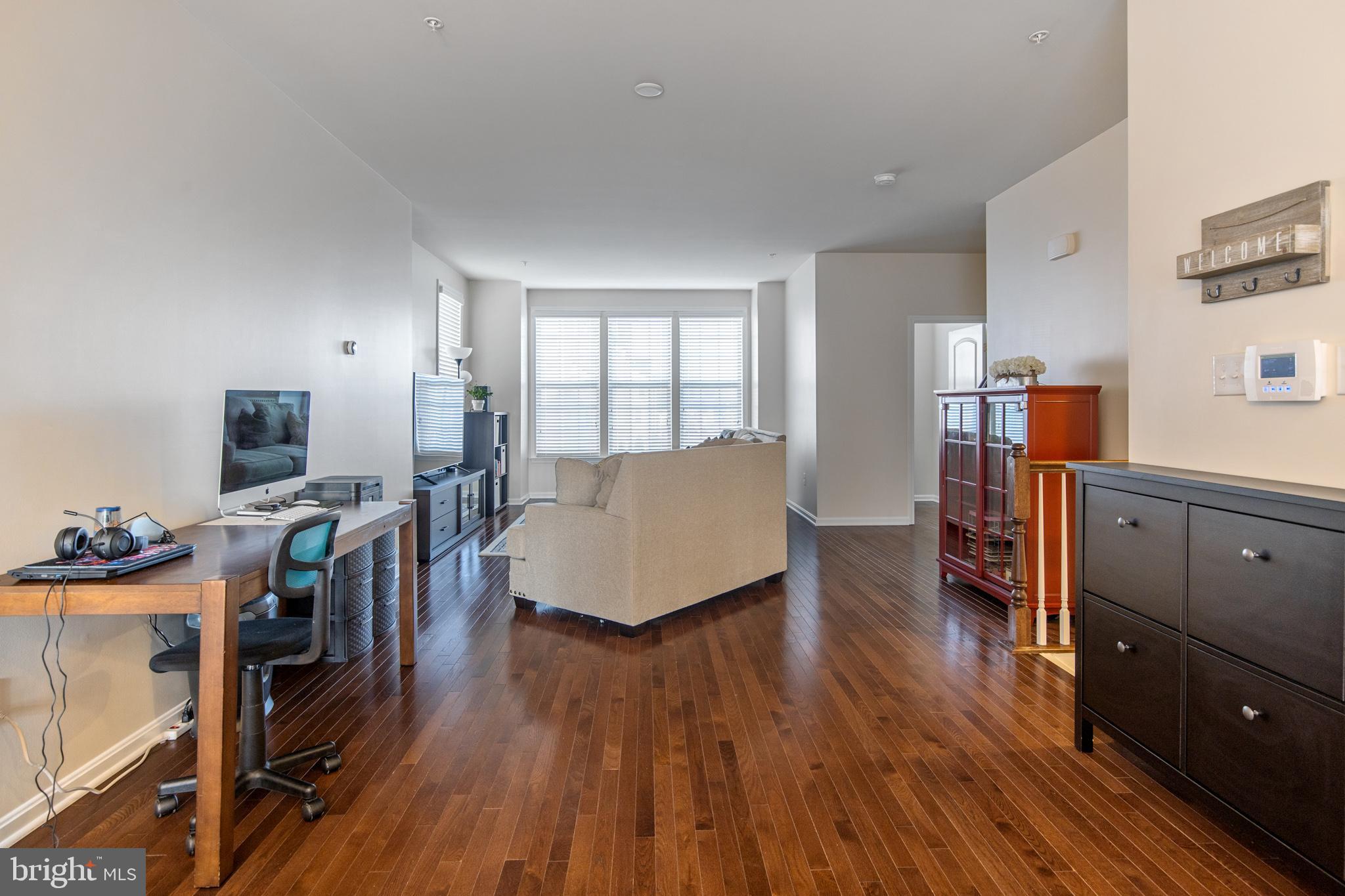 9520 Smithview Place Glenarden, MD 20706 - Photo 8 of 33 view of open concept living