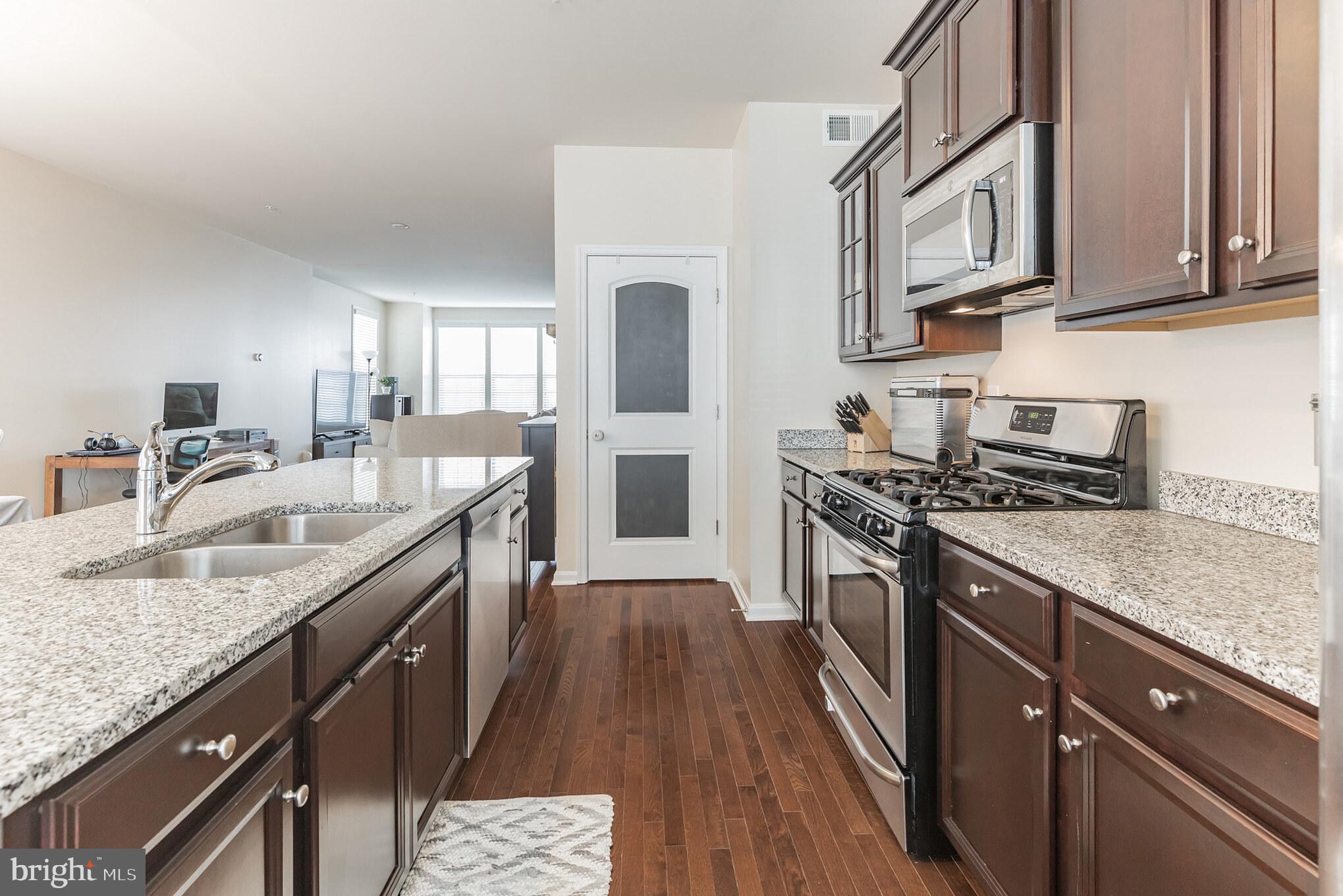 9520 Smithview Place Glenarden, MD 20706 - Photo 10 of 33 alternate view of island and kitchen space
