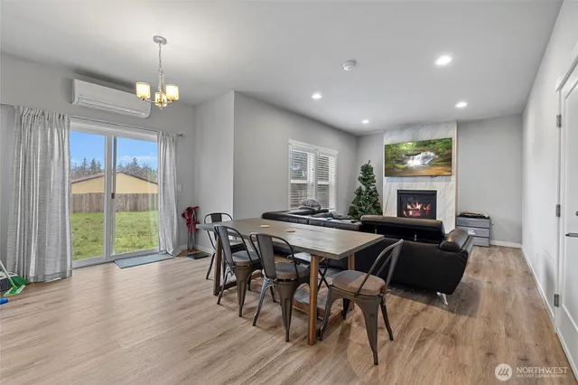 $629,000 | 1400 East Whidbey Avenue, Oak Harbor, WA 98277