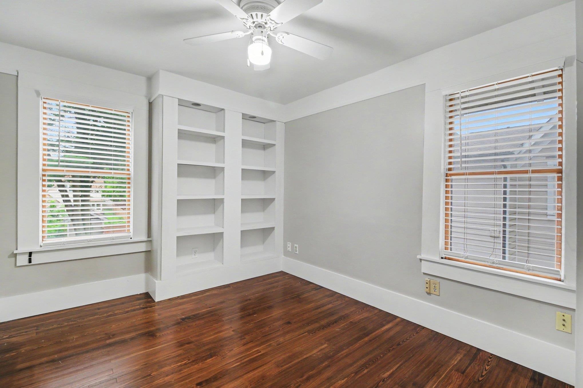 127 Drace Street Rochester, MI 48307 - Photo 10 of 20 50213291-d21a6a36-5008-4420-90e4-715f50438446.JPG
