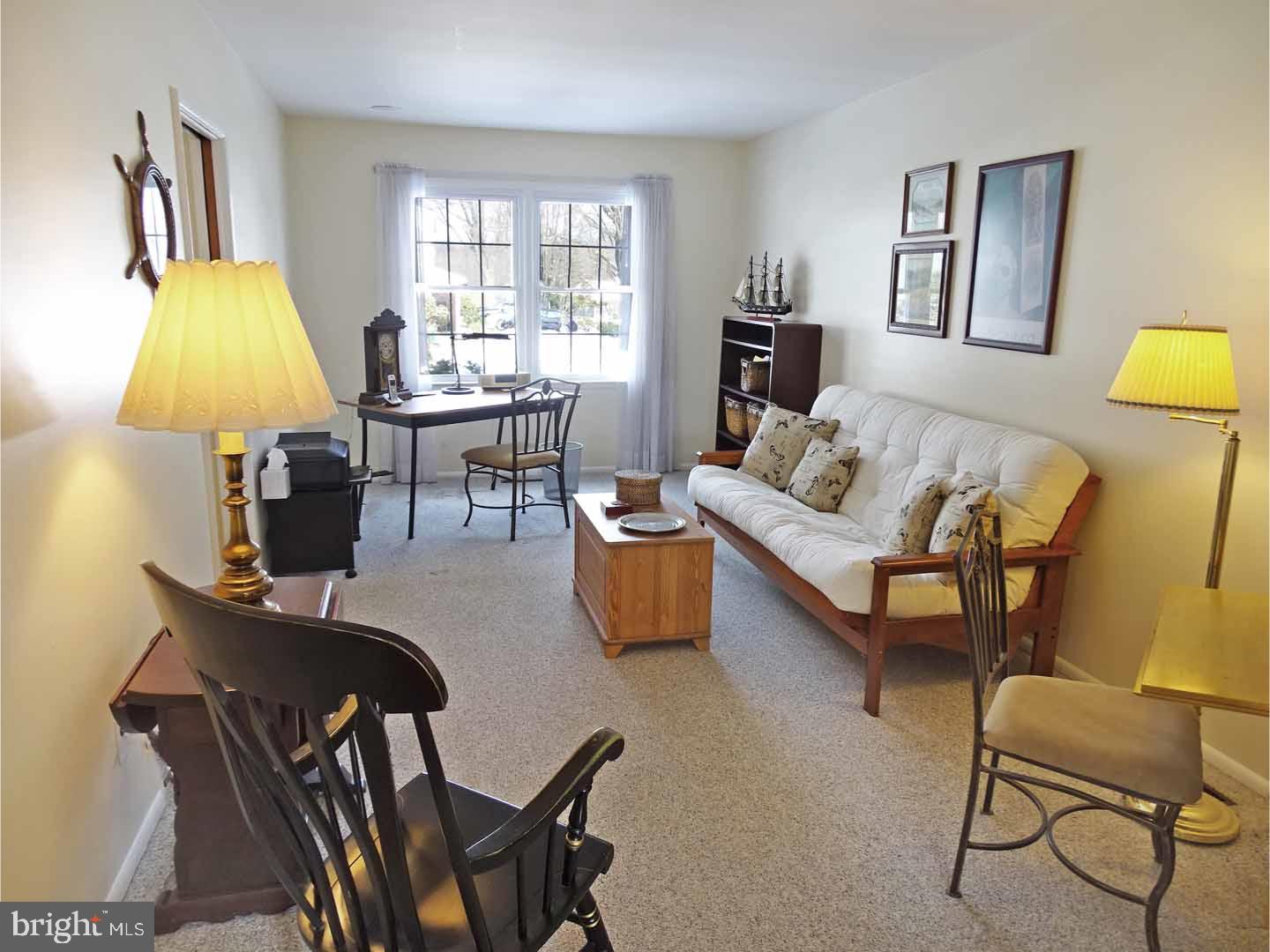 512 Kavanaugh Road Fairless Hills, PA 19030 - Photo 8 of 24 Family Room