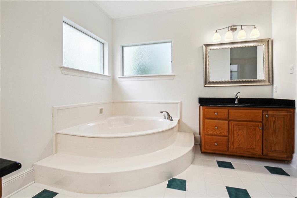 8 Rue Toulon Mandeville, LA 70471 - Photo 14 of 21 Gallery Image 14