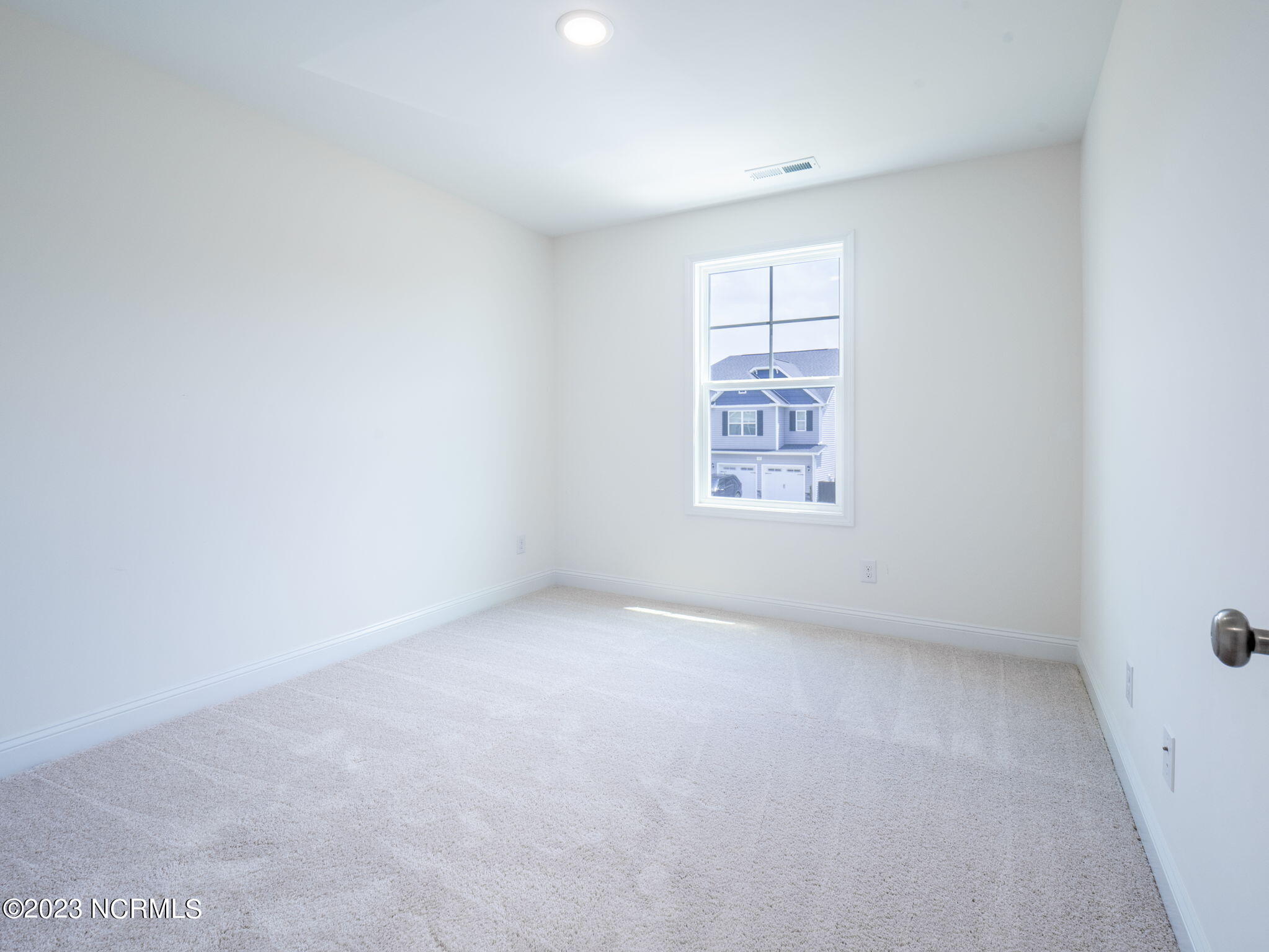 909 Needlerush Road Sneads Ferry, NC 28460 - Photo 26 of 42 24-web-or-mls-P3260430-HDR