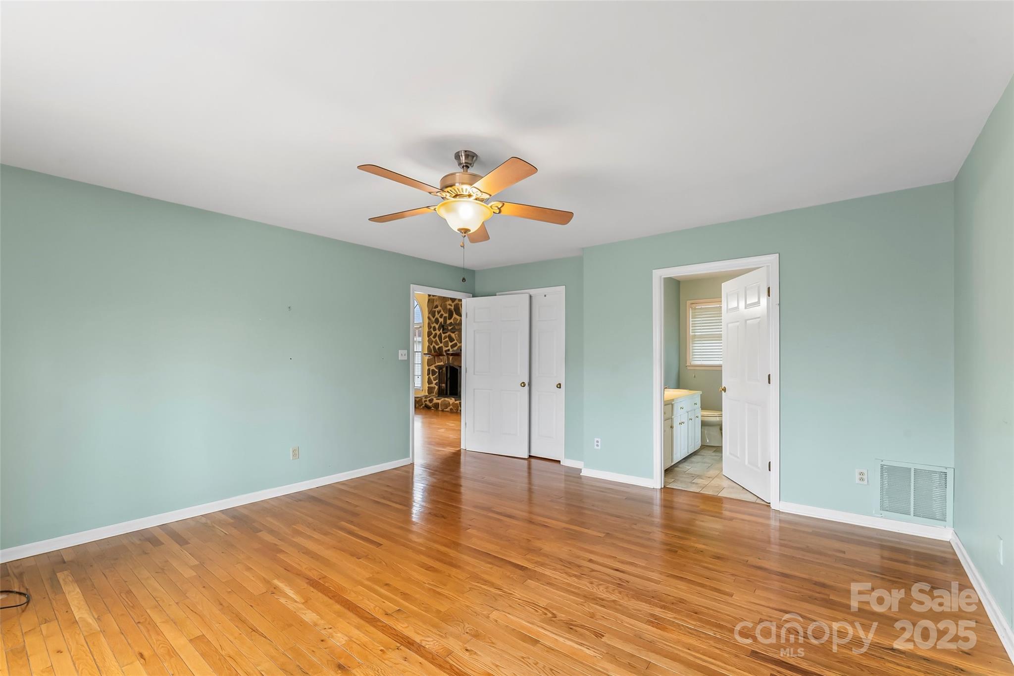 3772 Sandy Ford Road Hickory, NC 28602 - Photo 12 of 32 a view of livingroom with hardwood