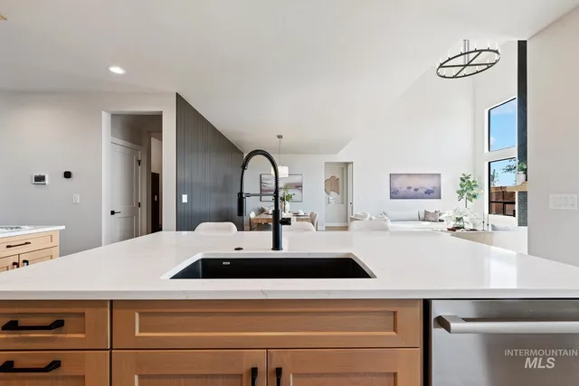 $999,900 | 8410 West Graye Street, Meridian, ID 83646