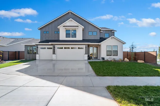 $999,900 | 8410 West Graye Street, Meridian, ID 83646