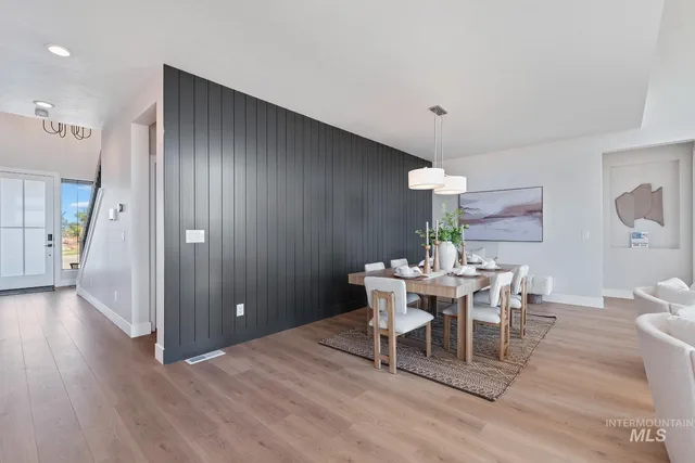 $999,900 | 8410 West Graye Street, Meridian, ID 83646