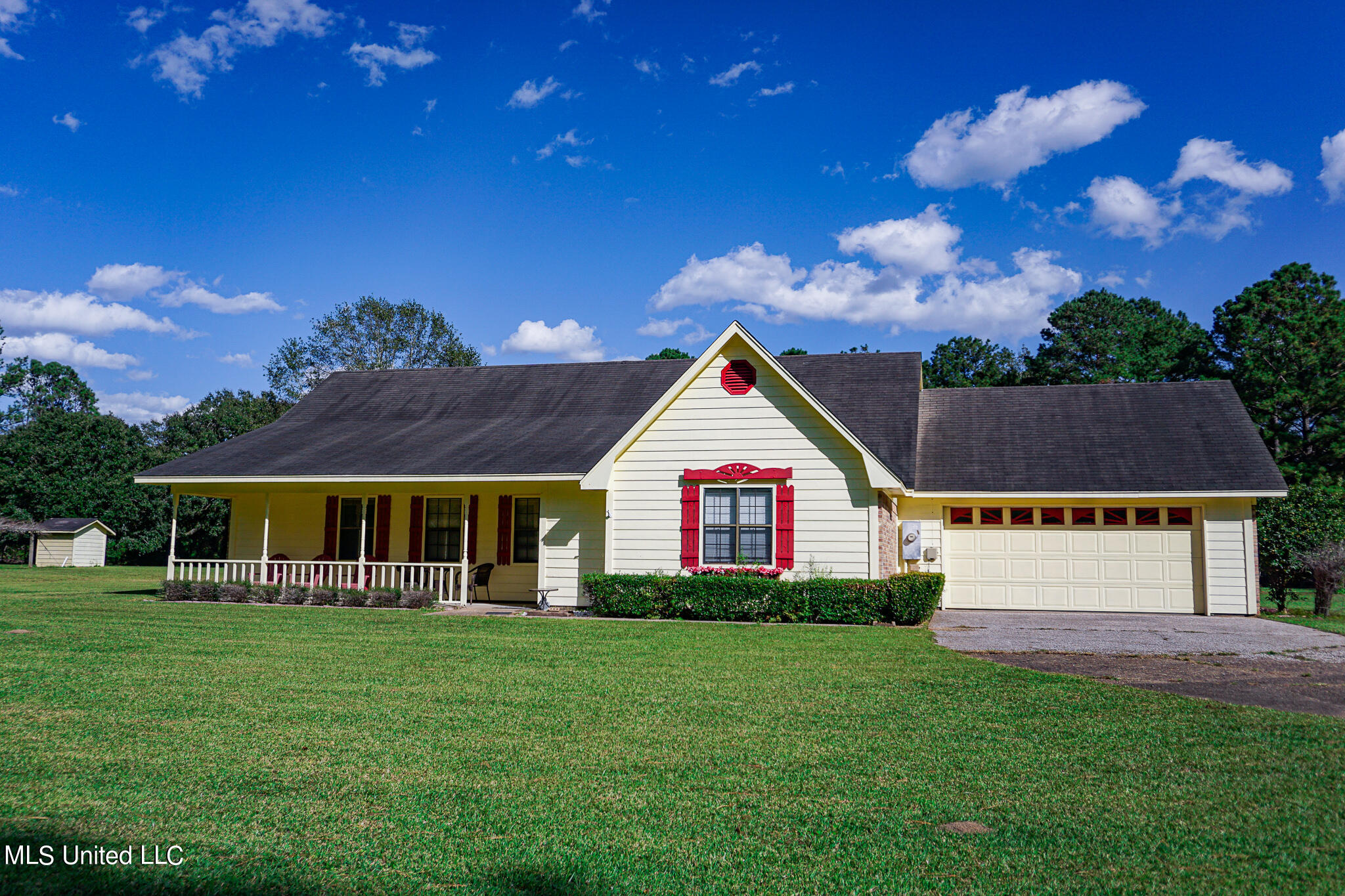 14300 Mt Pleasant Road Vancleave, MS 39565 - Photo 1 of 30 DSC00510
