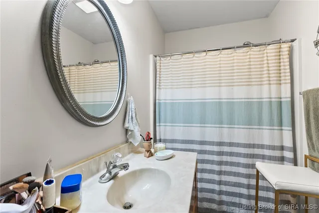 $199,900 | 533 Hanover Drive, Hanover, IN 47243