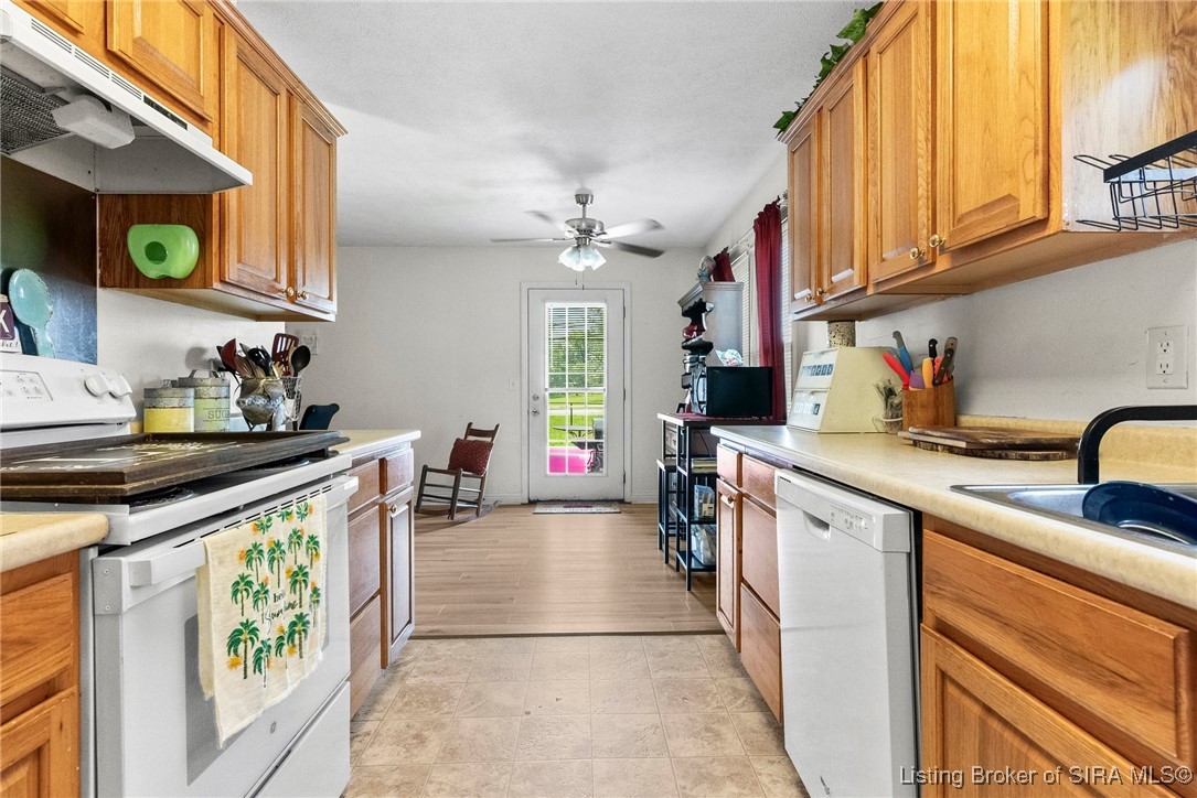 533 Hanover Drive Hanover, IN 47243 - Photo 5 of 21