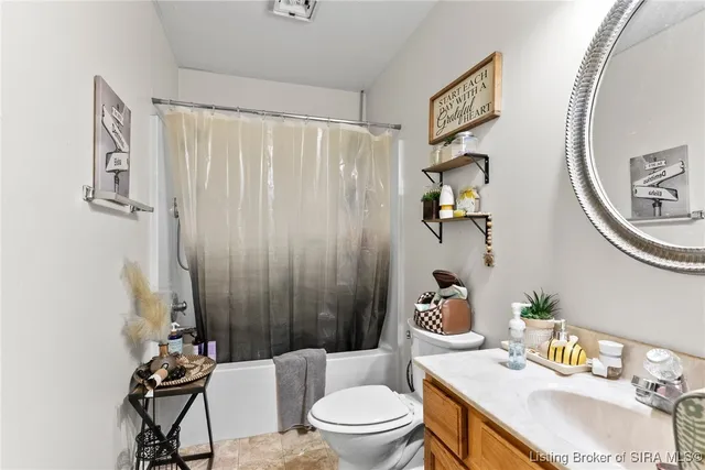 $199,900 | 533 Hanover Drive, Hanover, IN 47243