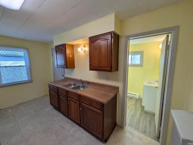 $129,900 | 123 East North Street, Portland, IN 47371