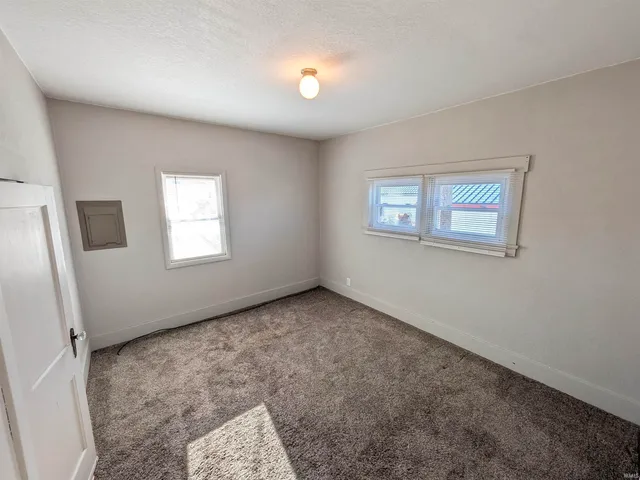 $129,900 | 123 East North Street, Portland, IN 47371