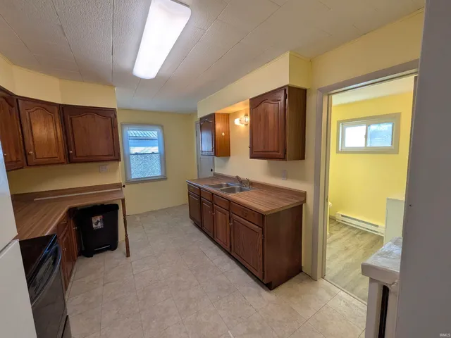 $129,900 | 123 East North Street, Portland, IN 47371