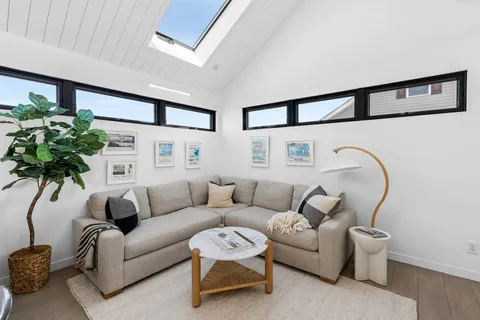 $2,895,000 | 100 Deforest Road, Unit 719, Montauk, NY 11954